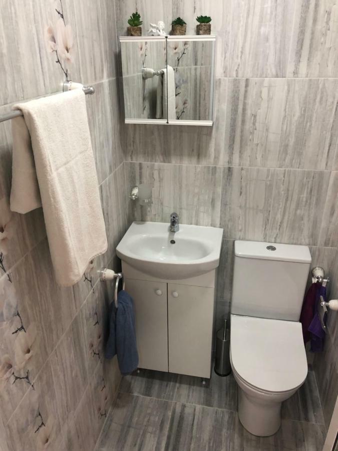 Sofia Centre Apartment ภายนอก รูปภาพ