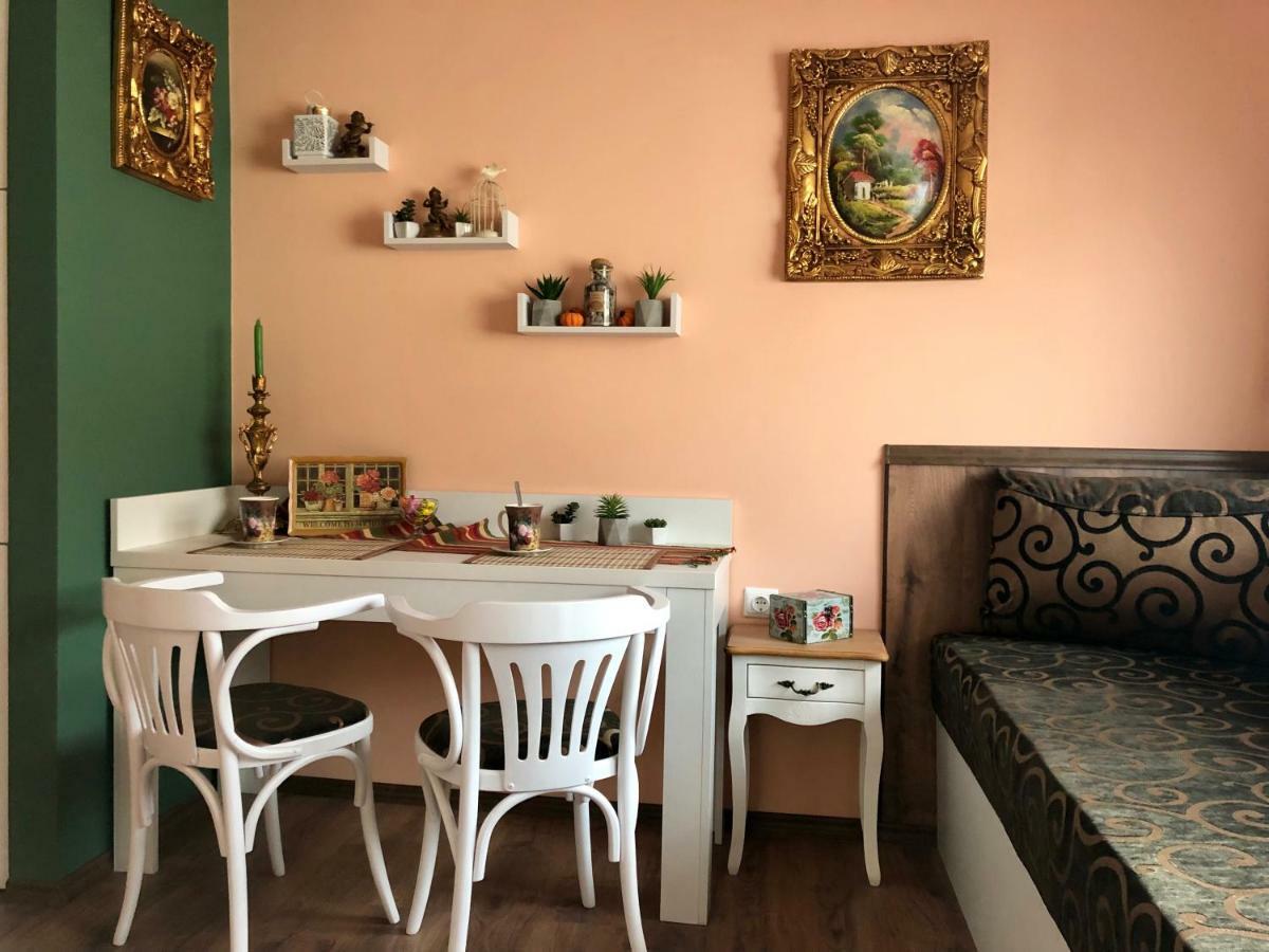 Sofia Centre Apartment ภายนอก รูปภาพ